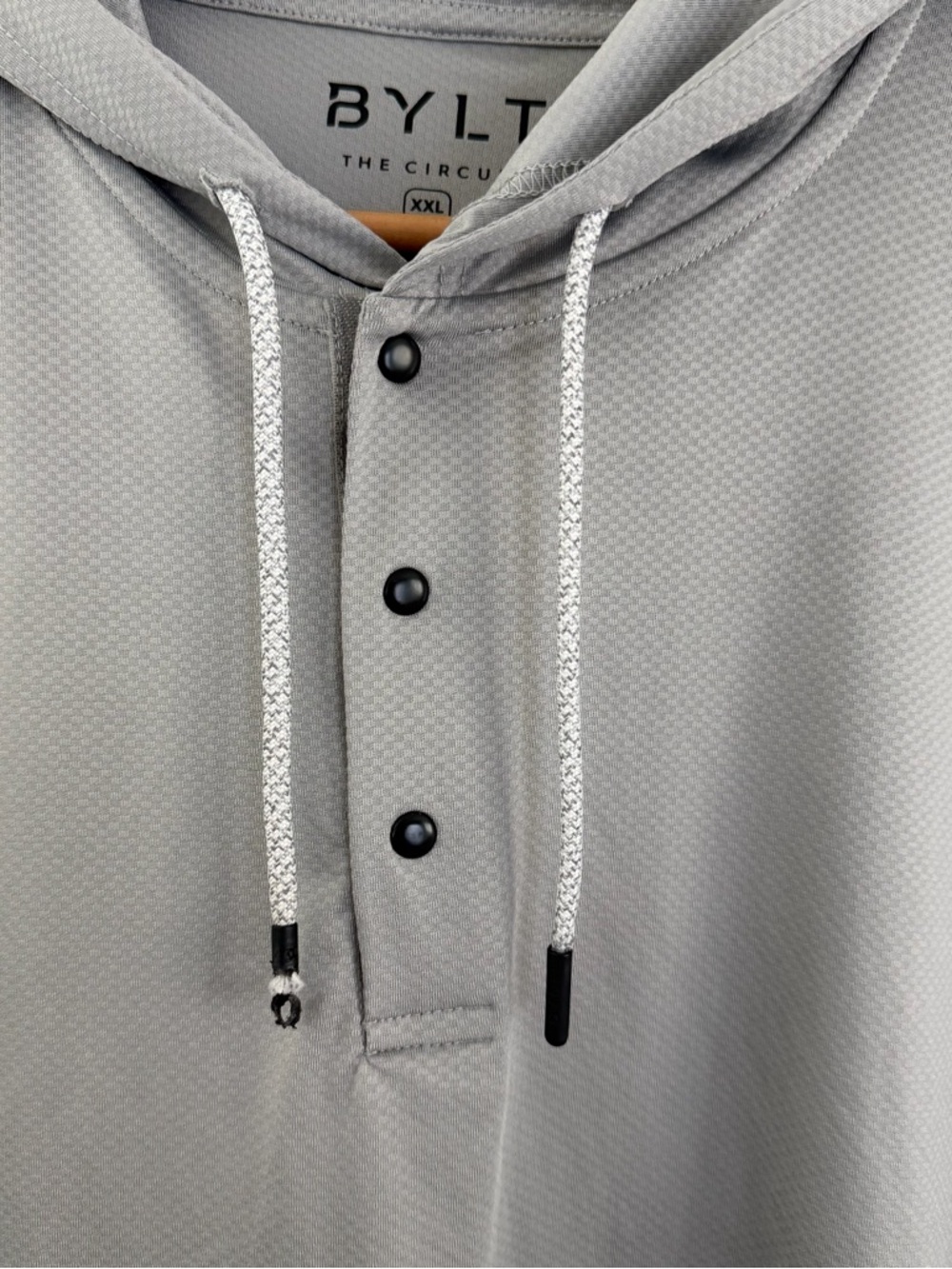 BYLT The Circuit Henley Hoodie Mens XXL Gray Lightweight Pullover Athletic 1/4 - Picture 3 of 6